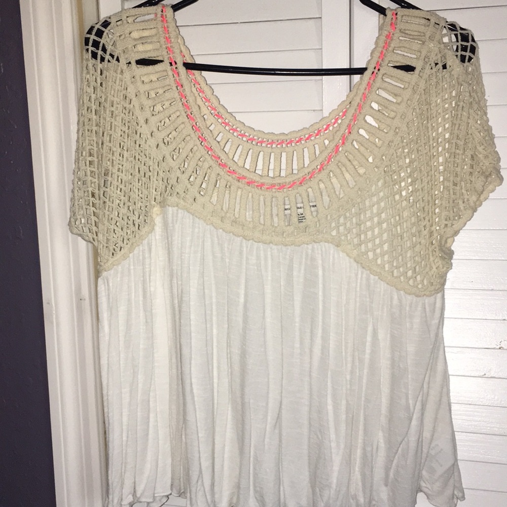 Crochet White top